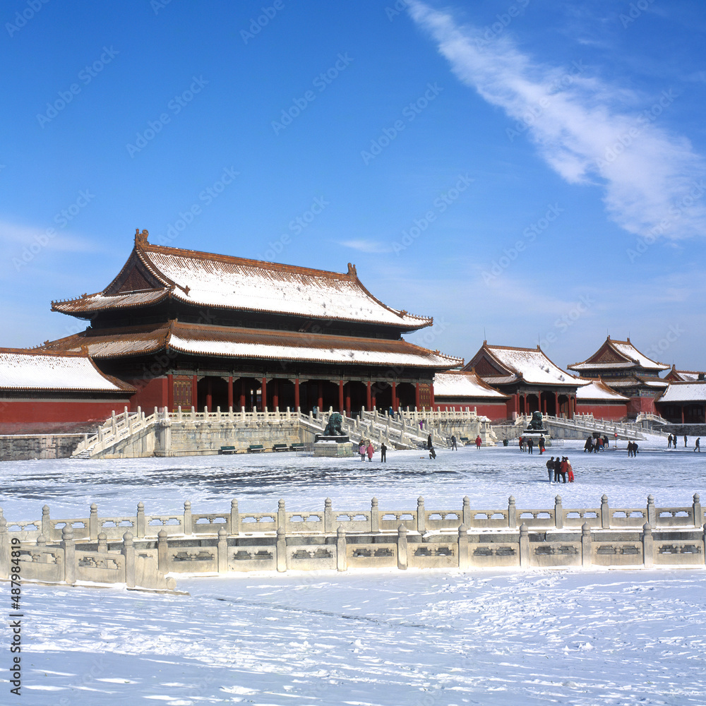 China, Beijing. Snow covered Forbidden City Palace Museum, Gate of Supreme Harmony, Tai he Men,