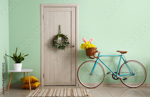 Bicycle with tulips and bun...