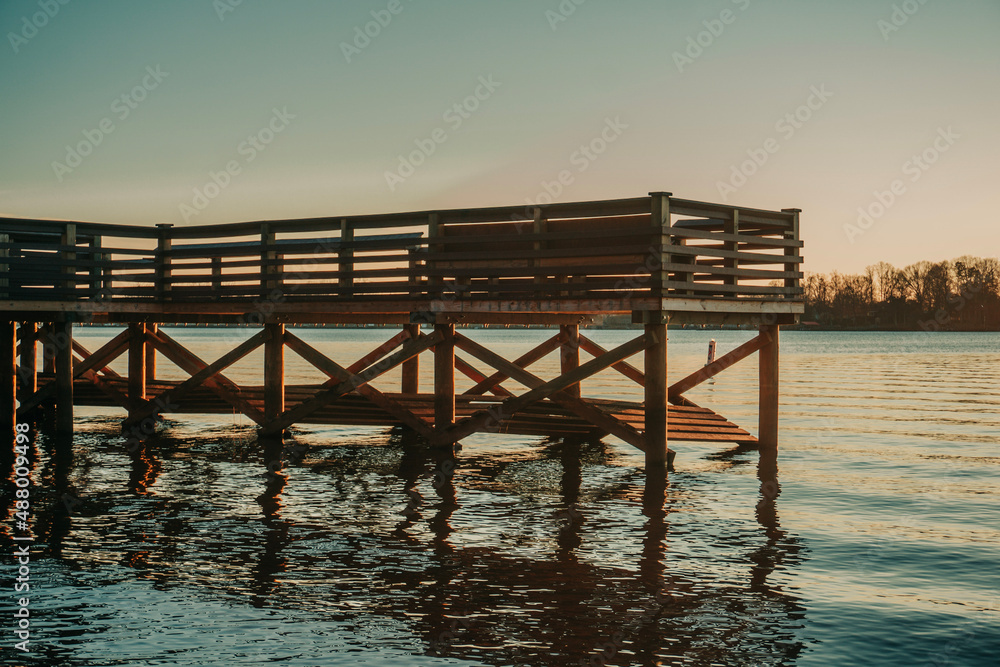 Fototapeta premium pier at sunset