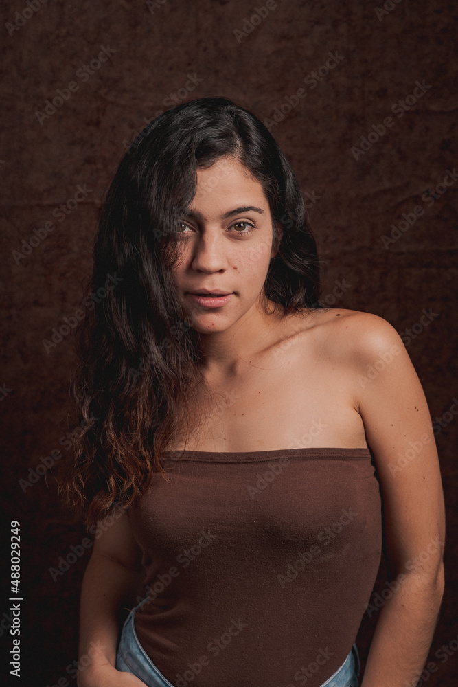 Retratos de una mujer joven. Retratos de una mujer joven.