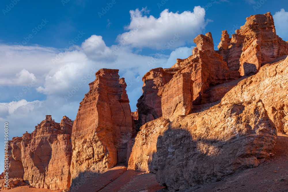 Fototapeta premium Amazing castles created by nature in the valley of the Kazakh river Charyn