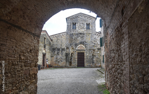 Chiesa di Abbadia Isola  Siena