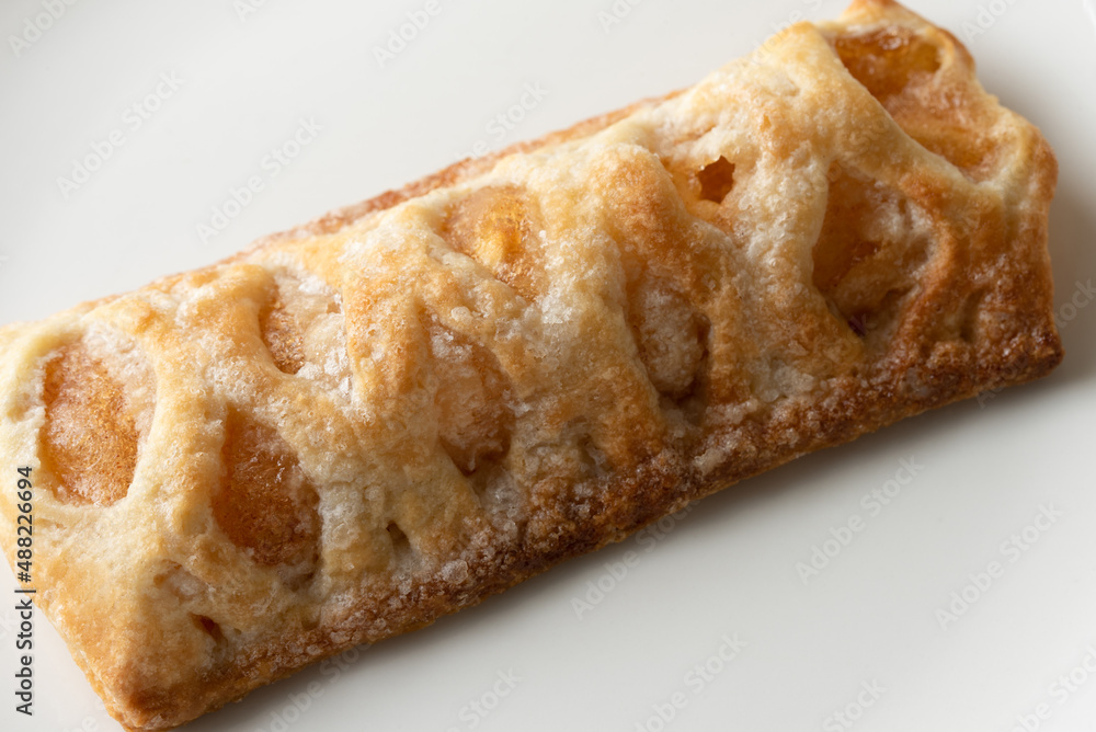 Hot Pastry with Apple Filling