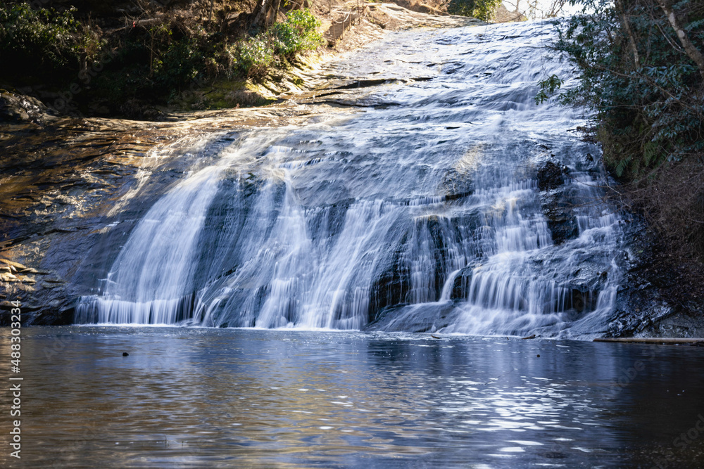 Fototapeta premium 養老渓谷の滝