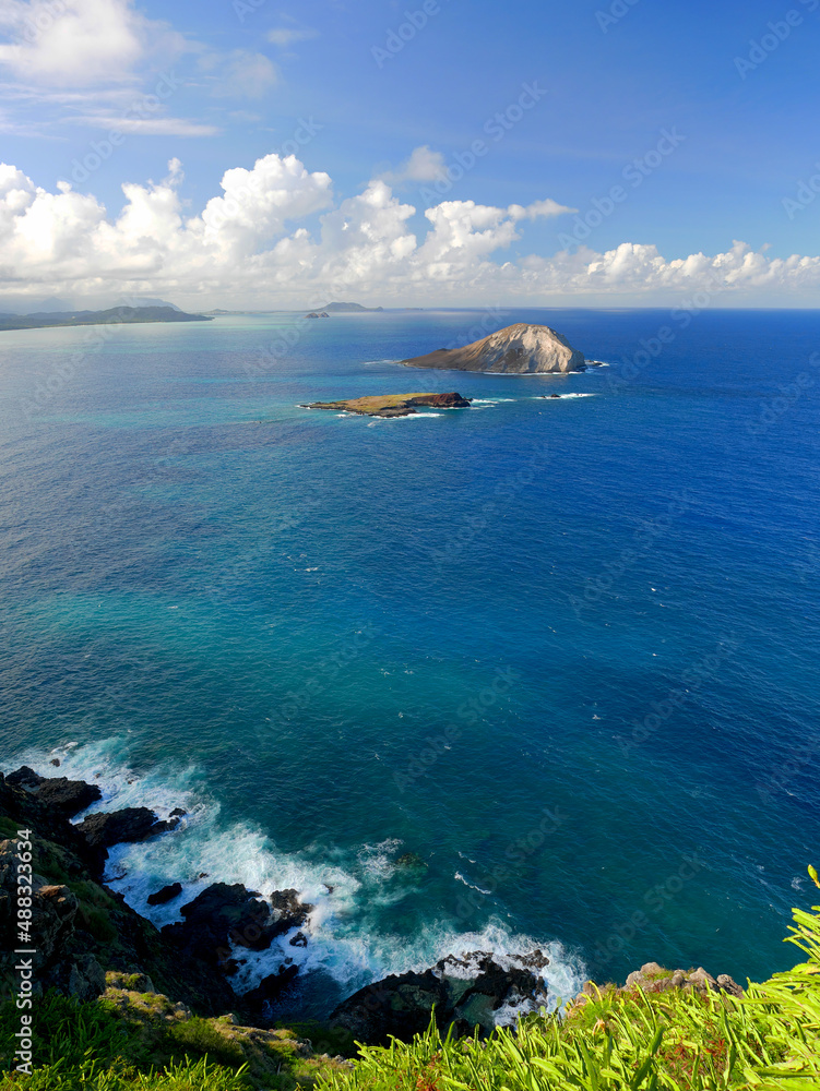 ハワイ、オアフ島、マカプー岬から眺めるラビット島
