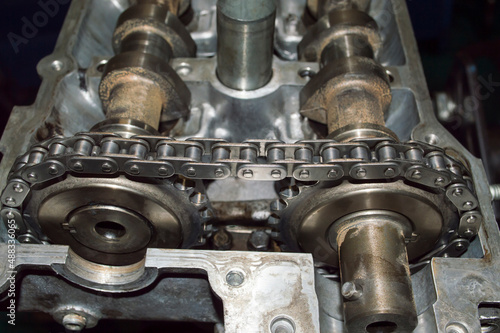 Internal combustion engine camshaft drive chain