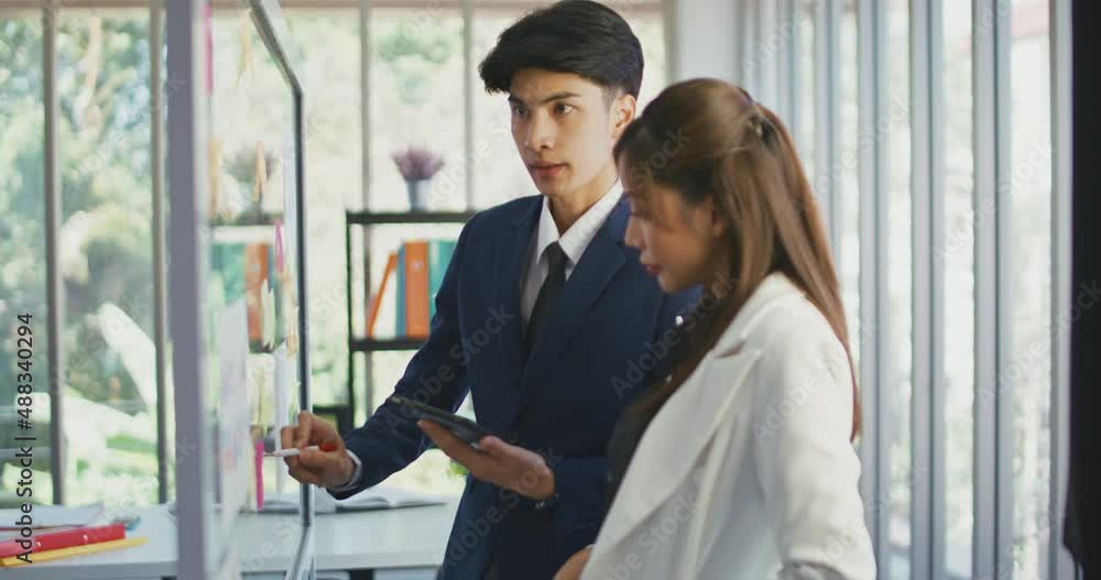 Business Strategy team and Providing The Business Plan Business Strategy team and Providing The Business Plan