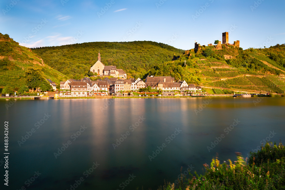 Naklejka premium Beilstein And Moselle Valley Long Exposure, Germany