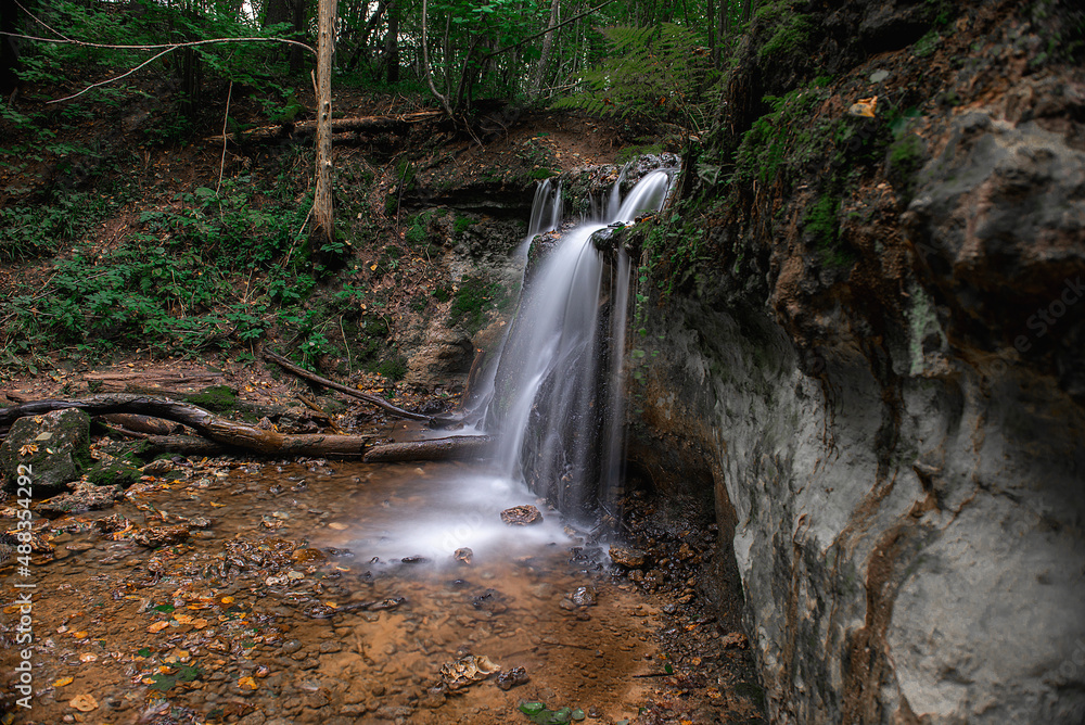 Obraz premium Small waterfall dauda in Gauja national park,Latvia