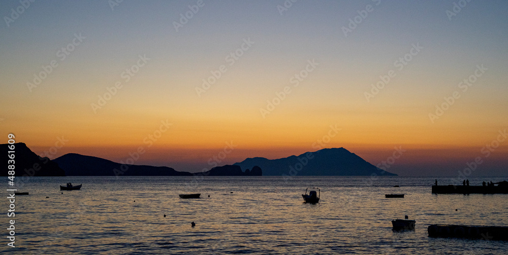 Obraz premium sunset on the beach