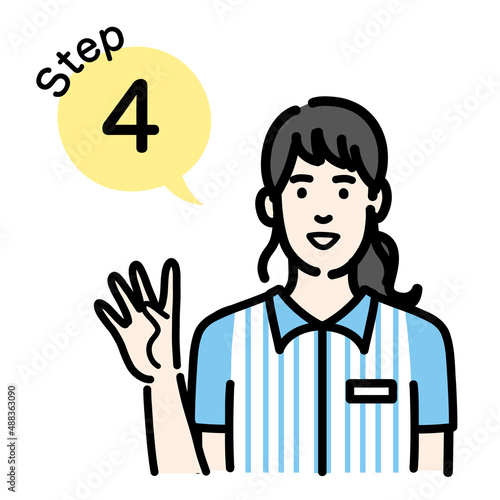 ステップ4 手順について説明をしているコンビニ店員の若い女性
