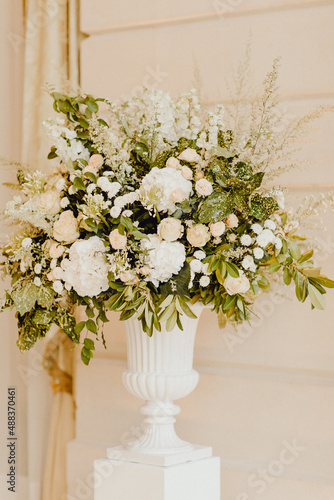 Fototapeta Naklejka Na Ścianę i Meble -  Luxueuse décoration florale
