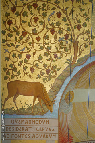 Obraz na plátne The hind drinks at the source of life, fresco in the church of Corpus Domini in