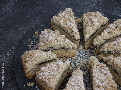 Winterlicher Streuselkuchen photo