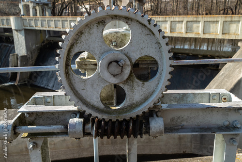 Old worm gear 