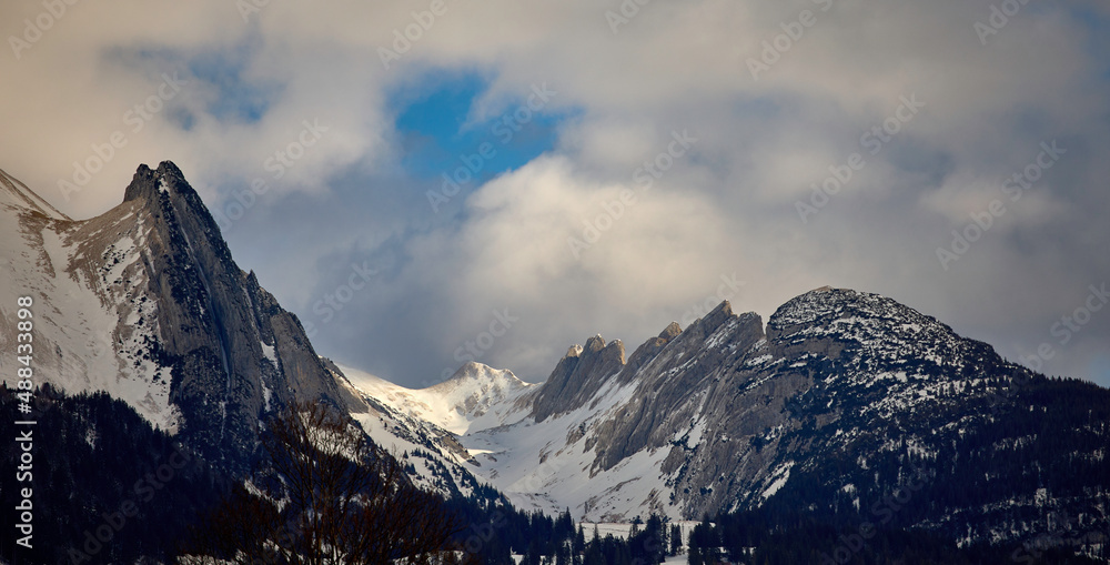 Obraz premium Winterlandschaft in den Schweizer Alpen