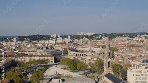 Drone en ville Nîmes arene romaine