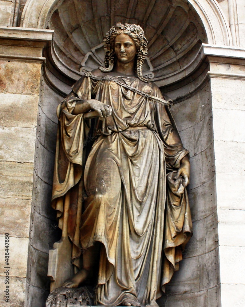 Vienna. Austria. Sculpture of a woman on the facade of ancient historical buildings. Austrian culture. Vienna. Austria. Sculpture of a woman on the facade of ancient historical buildings. Austrian culture.