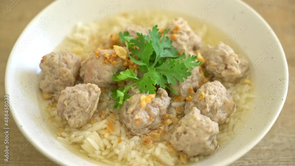 Homemade Boiled Rice with Pork Bowl Homemade Boiled Rice with Pork Bowl