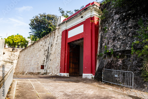 San Juan gate / Puerta de San Juan