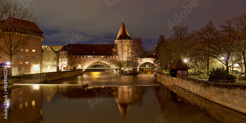 Kettensteg über der Pegnitz. Ein Klasiisker in Nürnberg