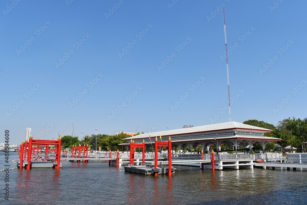 Tha Wa Sukree is a pier built for use as a docks for the Dusit Palace. This pier was built as a floating palace on the Chao Phraya river, Bangkok, THAILAND.
