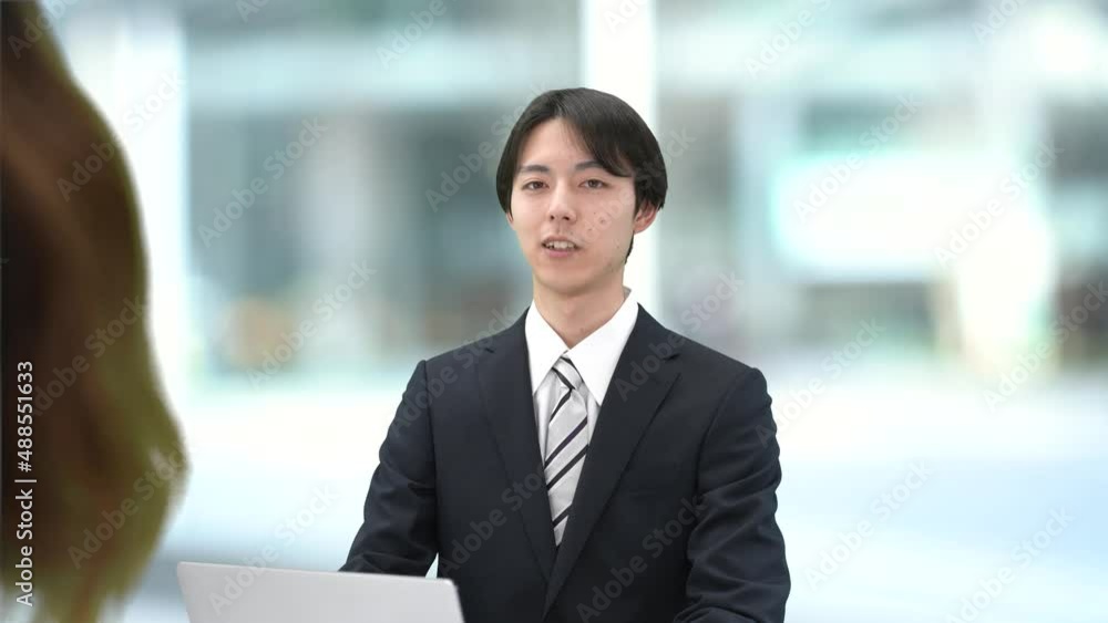 ビジネスマン 商談 ビジネスマン 商談