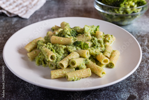 Creamy macaroni pasta with cheese and broccoli. Quick and easy vegetarian recipe.