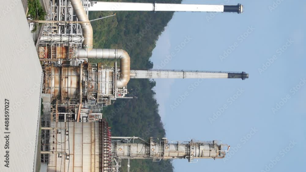 Video landscape of a petroleum refinery showing the structure of the ...
