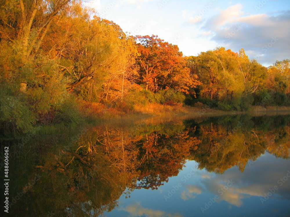 Fototapeta premium Mirrored Lake