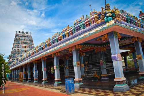 Photography beautiful temple view of hindu mari amman temple with bluesky background