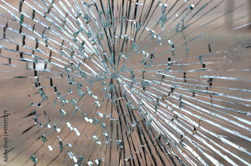 Cuadro en lienzo zerstörte Glasscheibe
