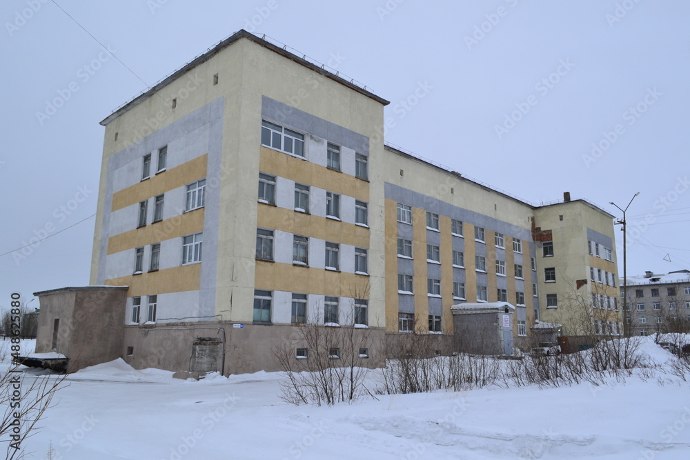 old abandoned building old abandoned building