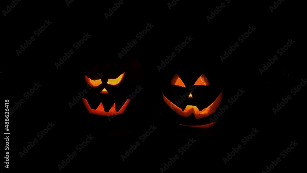 Citrouilles d'Halloween avec visage, bouhouhh, format paysage Citrouilles d'Halloween avec visage, bouhouhh, format paysage