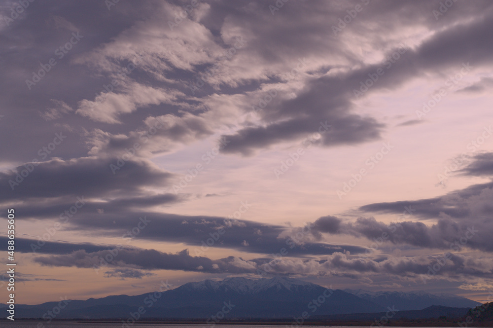 coucher de soleil et Pyrénées-Orientales