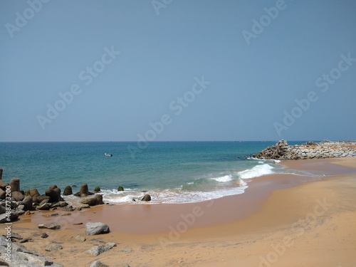 Marthandanthurai beach, Kanyakumari district, Tamilnadu, seascape view © SISYPHUS_zirix