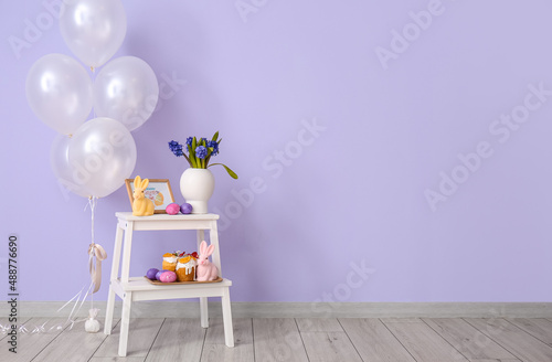 Easter cakes, eggs, vase wi...