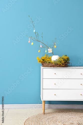 Nest with tree branches dec...