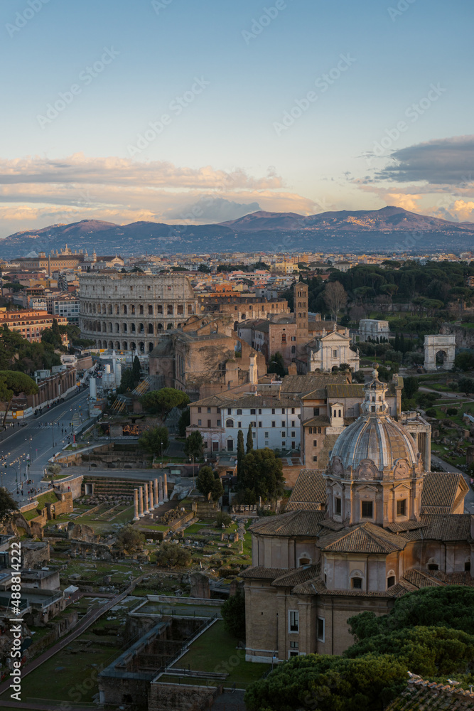 Fototapeta premium view of rome, italy
