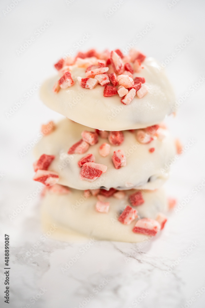 Peppermint White Chocolate Cookies Peppermint White Chocolate Cookies