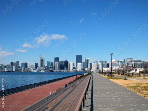 豊洲ぐるり公園と水辺の風景　市場近く