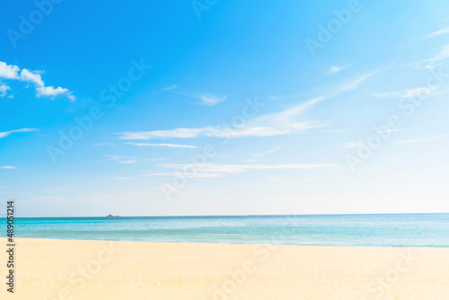 Background sky gradient cloud, Bright and enjoy your eye with the sky refreshing in Phuket Thailand. © Stock.Foto.Touch