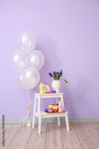 Easter cakes, eggs, vase wi...