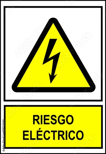 señales, señal, riesgo electrico, advertencia, amarillo, señaletica, simbolo, pictograma, original, estandar, convencional, convencionales, electrico, riesgo, tension, seguridad, cuidado, electricidad