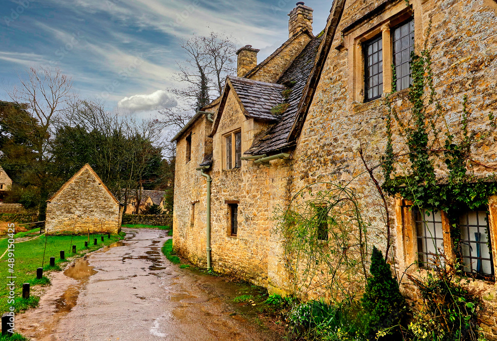 Fototapeta Weavers cottages of Arlington Row in Bibury