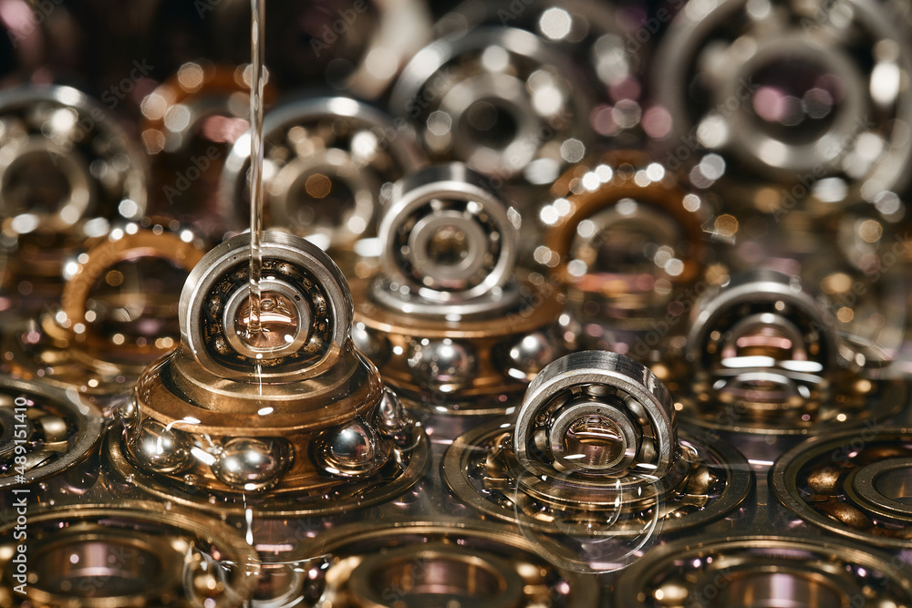 Lubricating oil. Ball bearing. Lubricating oil. Ball bearing.