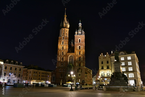 Kraków, zabytkowe centrum miasta, wieczór, Polska, 