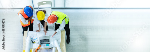 Картината върху платно panoramic banner of Construction and structure of Creative team Engineer or arch