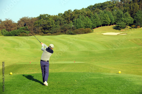 Bilde på lerret Korean amateur golfer  play golf at the country club.
