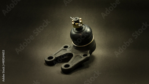 STEERING AND SUSPENSION PARTS, tie rod end. Muñon de suspensión y dirección, piezas de recambio automotriz.